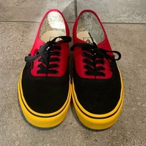 Disney mickey mouse vans shoes